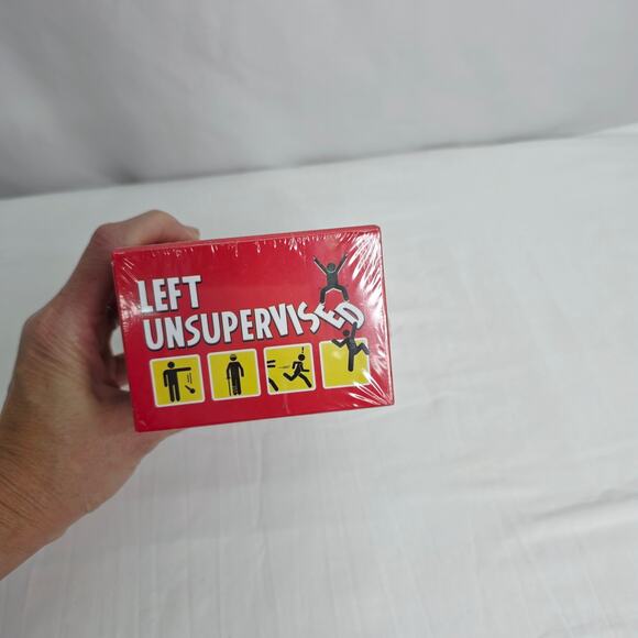Left Unsupervised Family  Kids Card Game Edition Games Night New Sealed Age 10+ - Picture 9 of 10